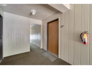 Photo #2: 22631383 Listing