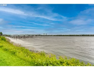 Photo #2: 22631436 Listing