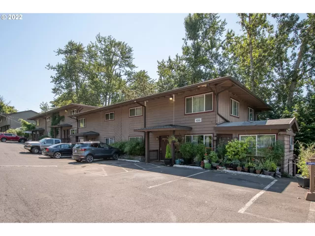 MLS: 22631979 Condo For Sale