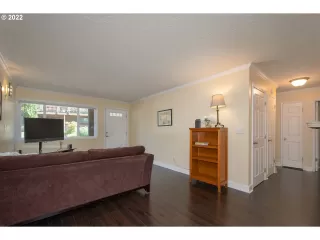 Photo #5: 22631979 Listing