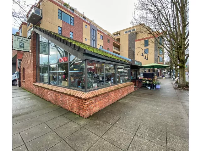 MLS: 22632733 Condo For Sale