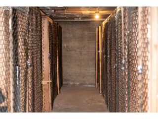 Photo #2: 22633029 Listing 