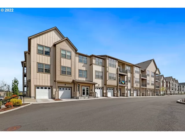 MLS: 22634485 Condo For Sale