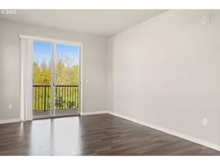 Photo #5: 22634485 Listing 