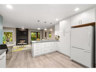 Photo #6: 22635658 Listing 