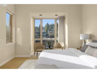 Photo #3: 22636654 Listing 