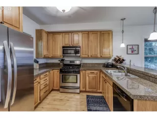 Photo #2: 22636967 Listing