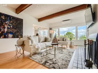 Photo #1: 22636981 Listing 