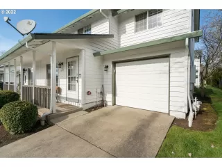 Photo #3: 22638380 Listing