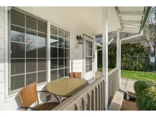 Photo #4: 22638380 Listing