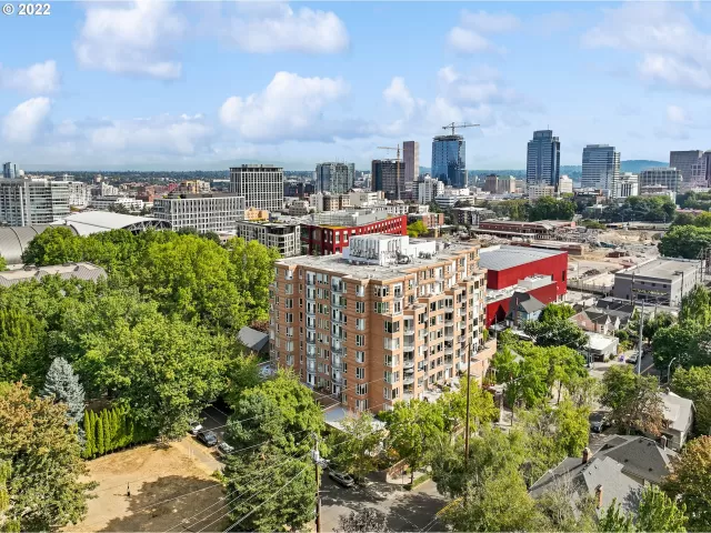 MLS: 22639473 Condo For Sale