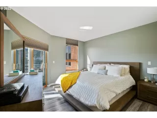 Photo #2: 22639473 Listing