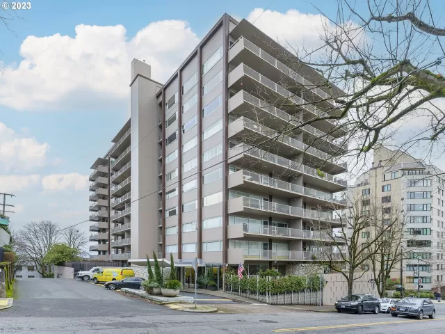 MLS: 22639938 Condo For Sale