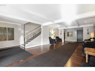 Photo #4: 22641566 Listing