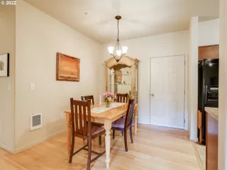 Photo #3: 22642879 Listing