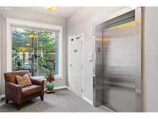 Photo #3: 22643417 Listing