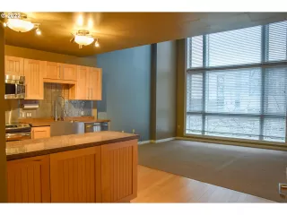 Photo #3: 22643683 Listing