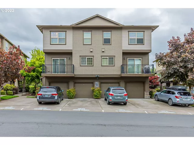 MLS: 22645058 Condo For Sale