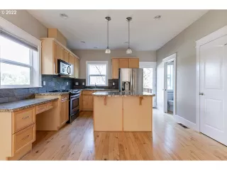 Photo #1: 22645319 Listing