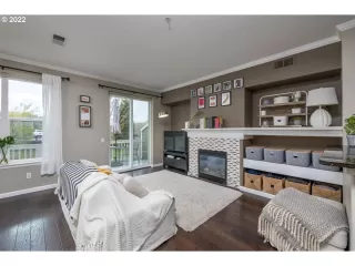 Photo #4: 22645464 Listing