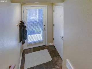 Photo #5: 22645554 Listing 