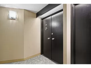 Photo #2: 22645619 Listing 