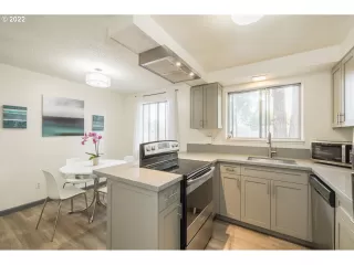 Photo #4: 22645780 Listing 
