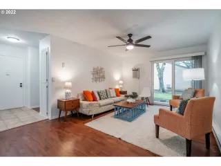 Photo #2: 22646232 Listing