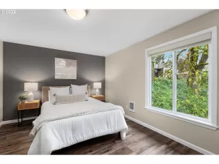 Photo #4: 22646976 Listing