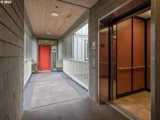 Photo #2: 22646979 Listing 