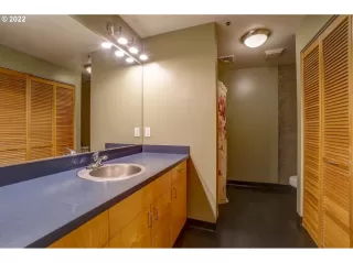 Photo #3: 22648749 Listing