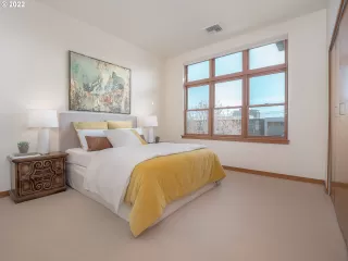 Photo #4: 22649939 Listing