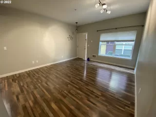 Photo #5: 22650627 Listing