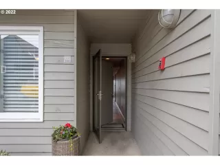 Photo #4: 22652810 Listing 