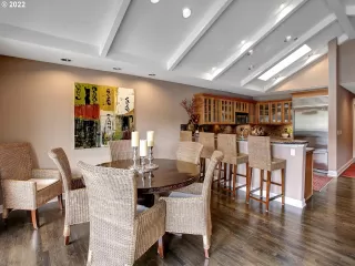 Photo #3: 22653496 Listing