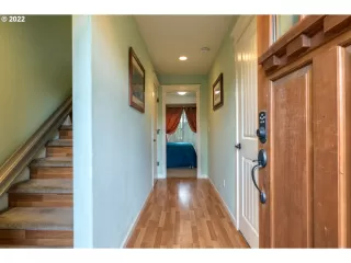 Photo #1: 22654963 Listing