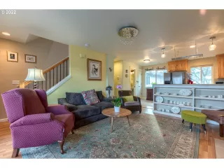 Photo #3: 22654963 Listing