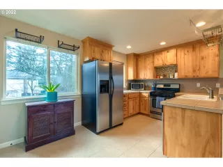 Photo #4: 22654963 Listing