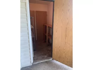 More Details about MLS # 22657455 : 11040 SW GREENBURG RD 103