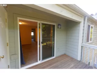 Photo #3: 22657501 Listing