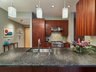 Photo #3: 22657809 Listing