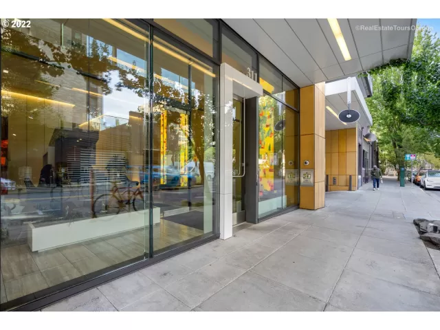 MLS: 22657851 Condo For Sale