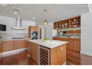 Photo #4: 22657851 Listing 