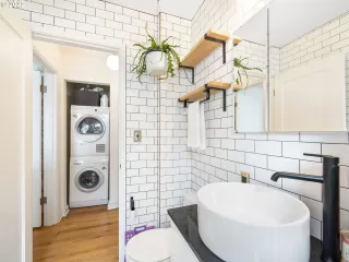 Photo #3: 22658475 Listing