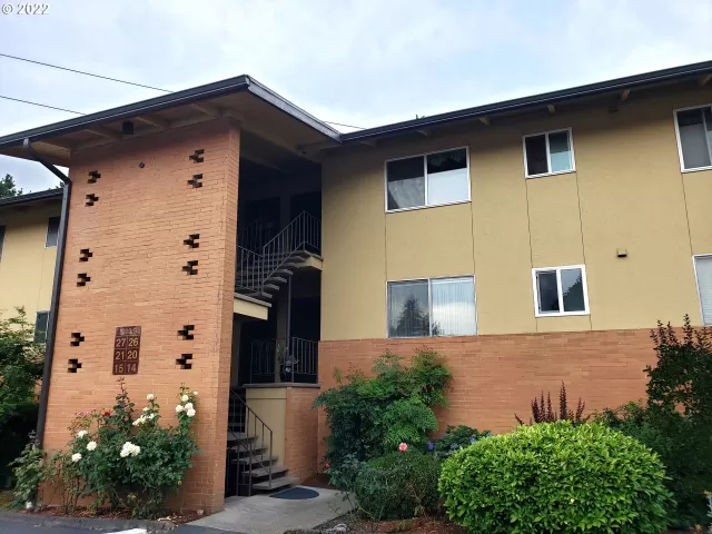 MLS: 22662154 Condo For Sale