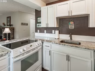 Photo #6: 22662267 Listing