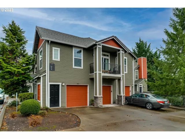 MLS: 22662286 Condo For Sale