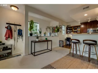 Photo #6: 22662286 Listing 