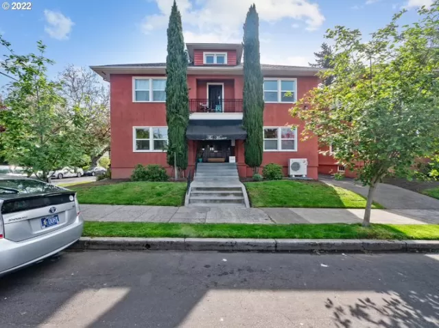 MLS: 22662421 Condo For Sale