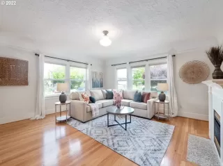 Photo #5: 22662421 Listing 